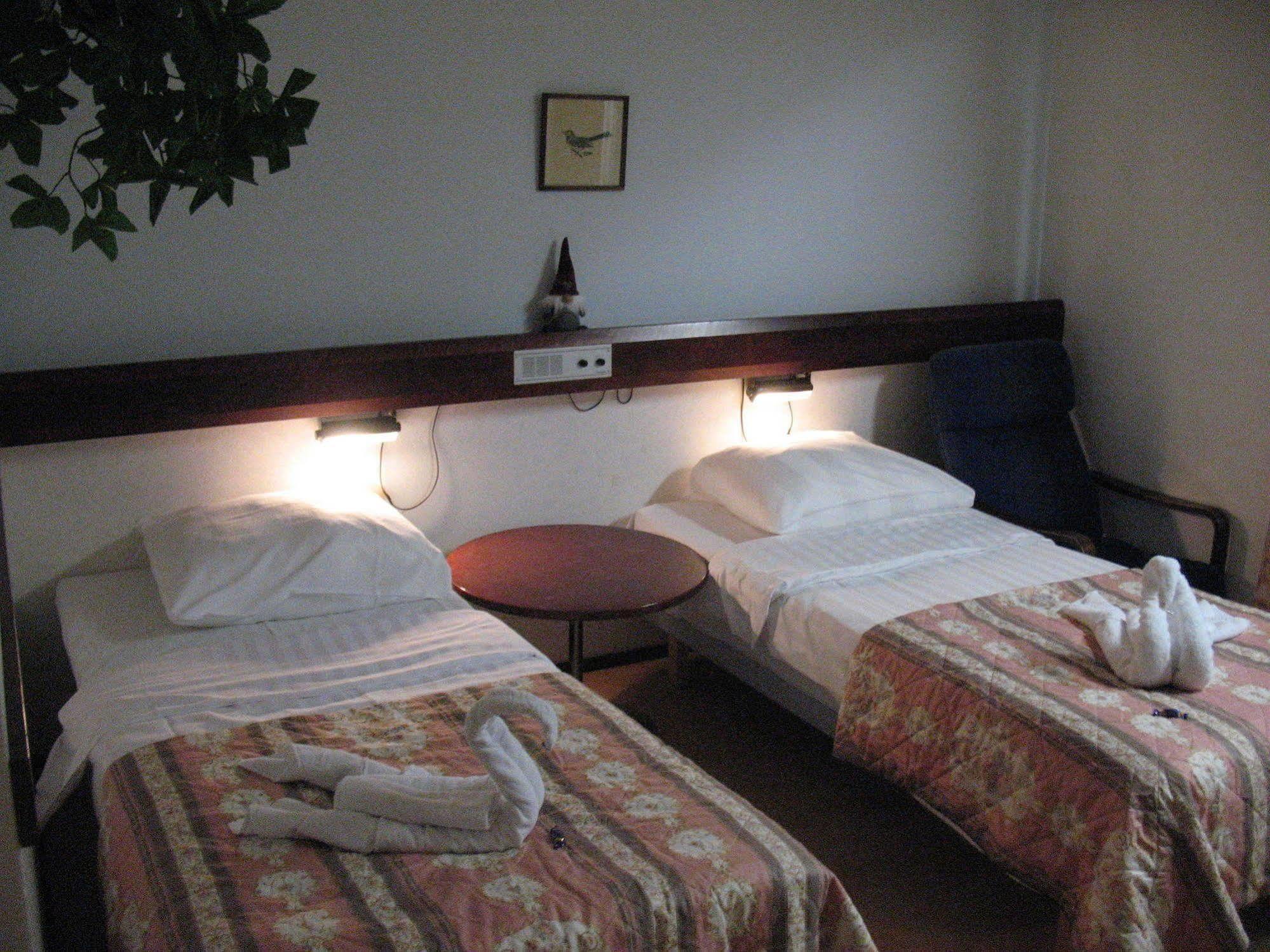 Hotel Kemijaervi Екстер'єр фото