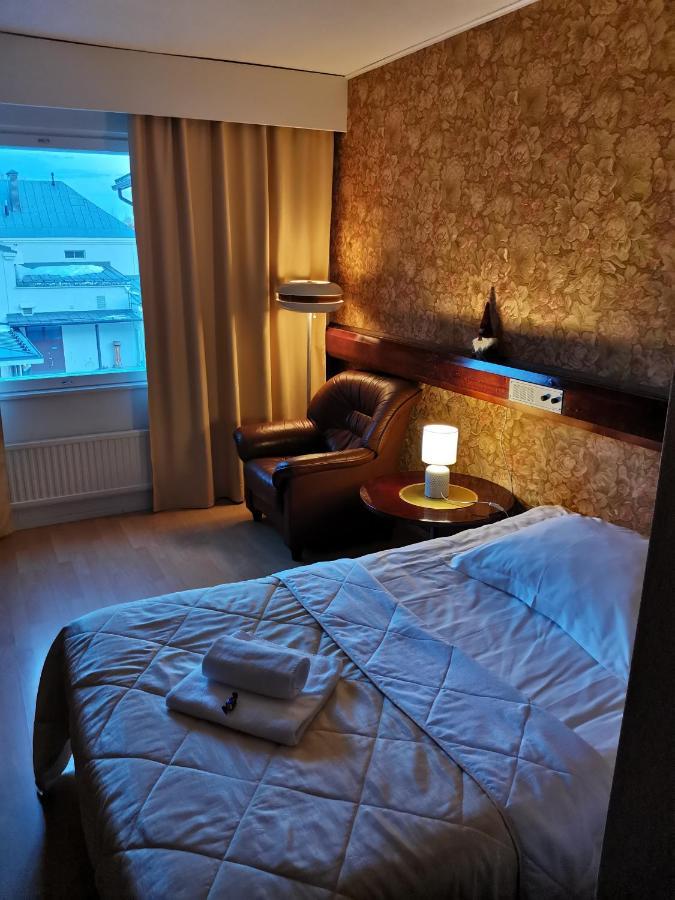 Hotel Kemijaervi Екстер'єр фото